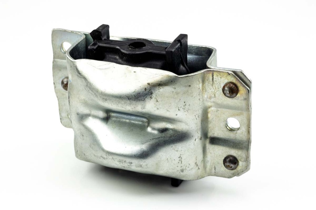 SOPORTE DE MOTOR FRONTAL