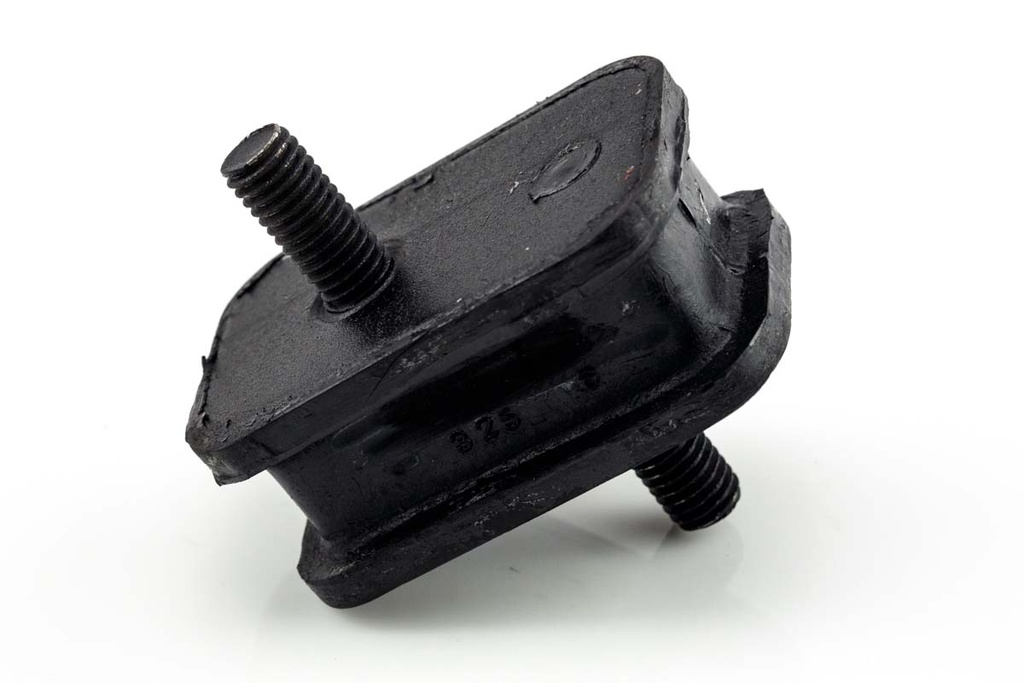 SOPORTE DE MOTOR FRONTAL 