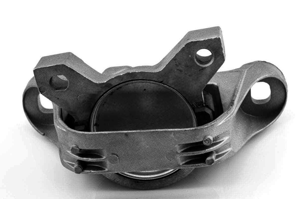SOPORTE DE MOTOR DERECHO