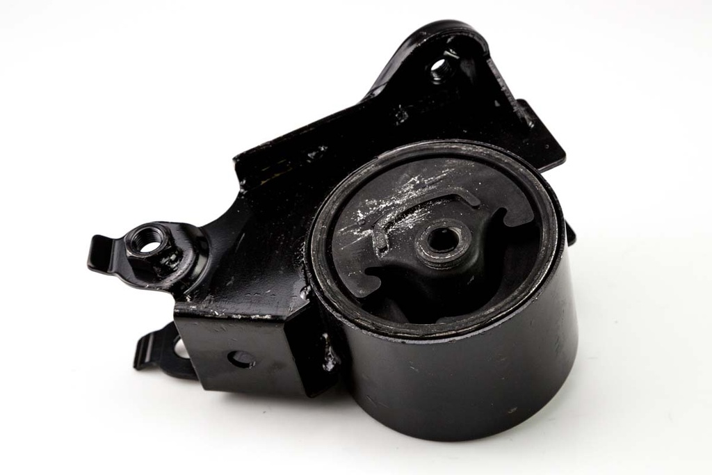 SOPORTE DE MOTOR TRASERO